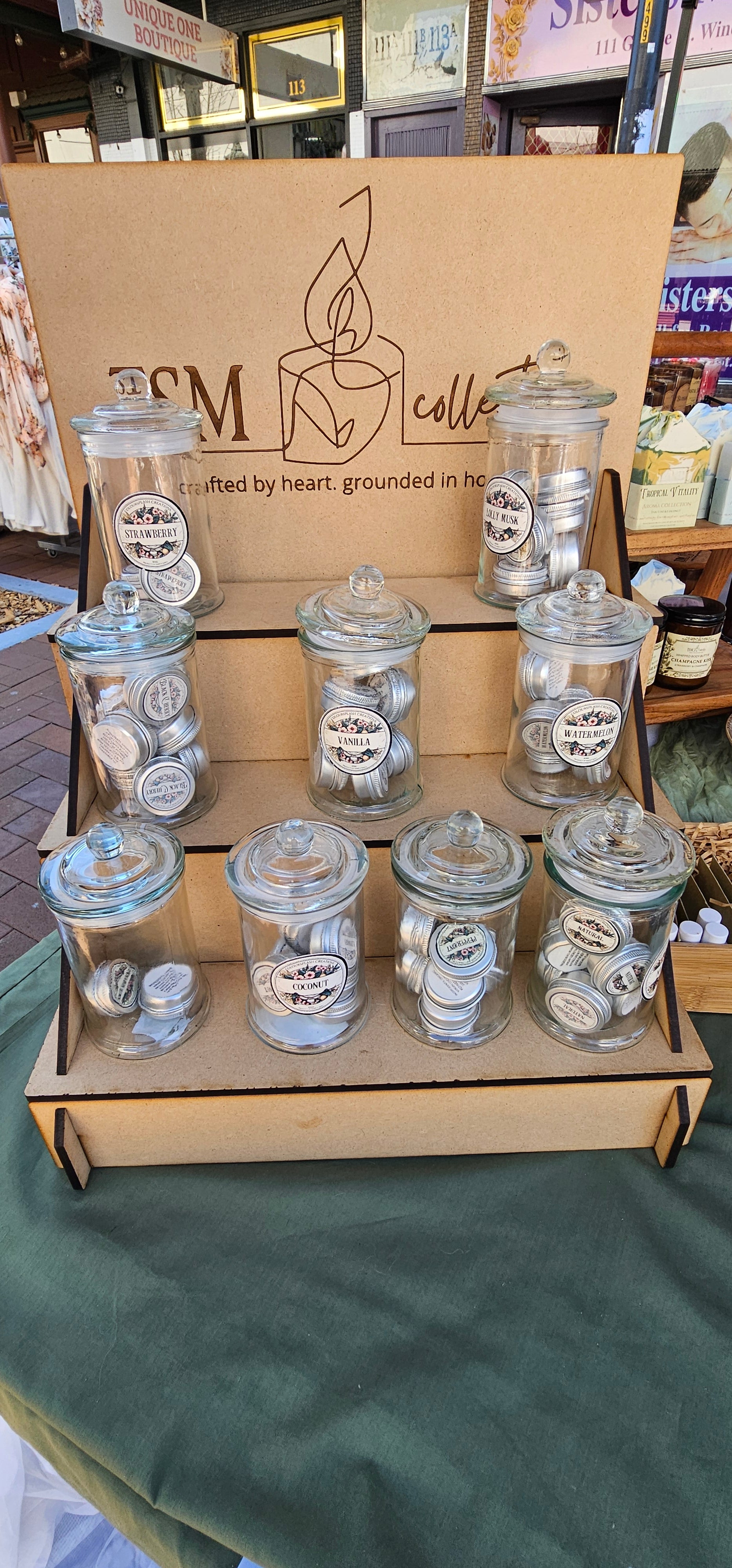 Natural beeswax lip balm in eco tin, handmade in Australia